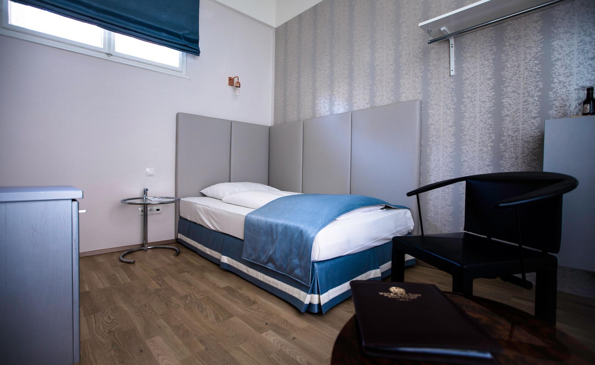 Boutique Hotel Dom - Rooms & Suites Грац Экстерьер фото