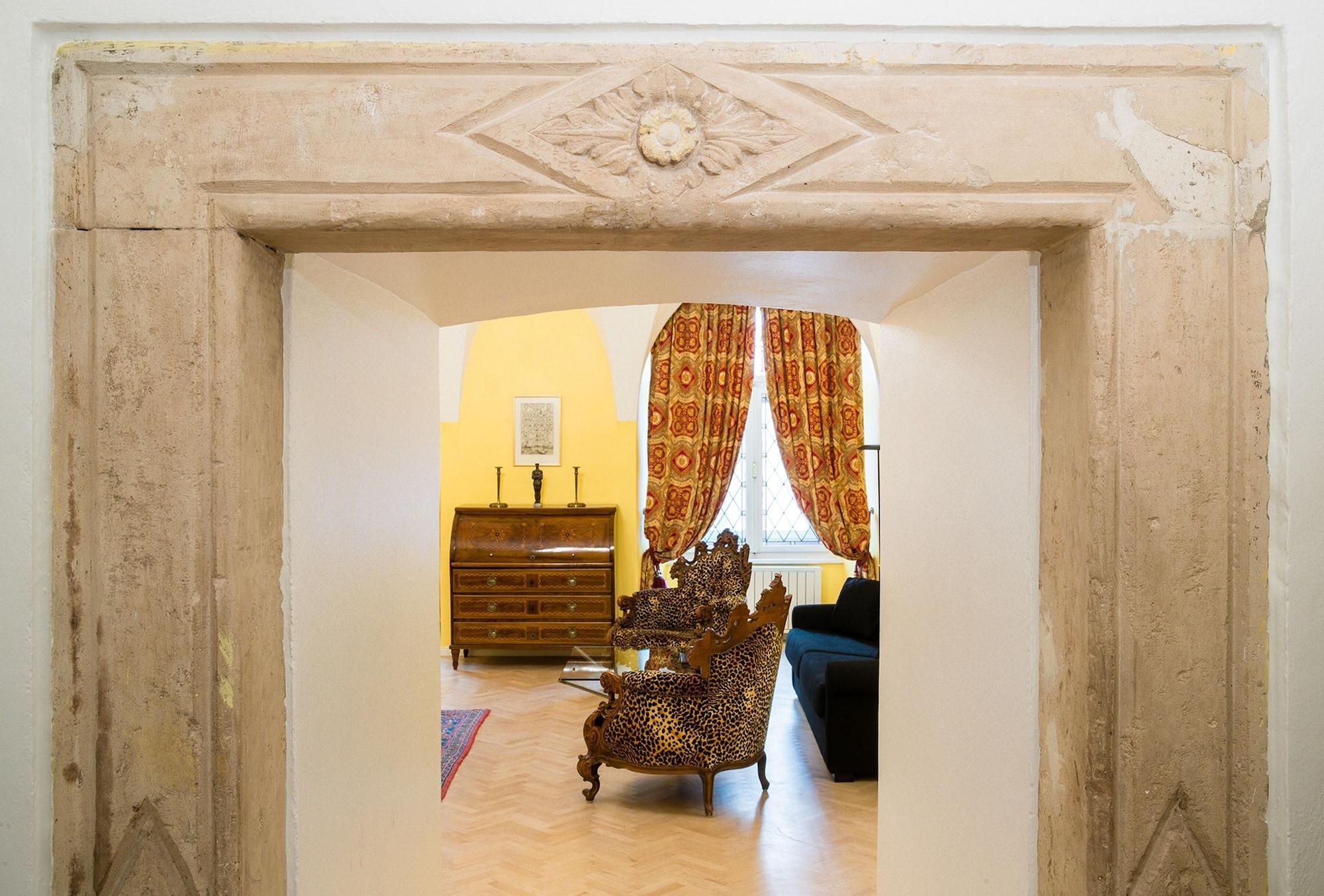 Boutique Hotel Dom - Rooms & Suites Грац Экстерьер фото